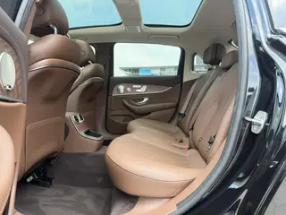 Mercedes-Benz E-Class 2021 E 300 L Luxury type Passenger car interior photo 7