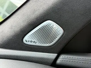 Geely Monjaro 2025 2.0TD High-power automatic two-wheel drive oriental obsidian star version interior photo 15 Geely Monjaro 2025 2.0TD High-power automatic two-wheel drive oriental obsidian star version interior photo 15