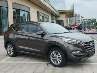 Hyundai Tucson 2015 1.6T Dual-clutch, two-wheel drive, intelligent model exterior photo 3 Hyundai Tucson 2015 1.6T Dual-clutch, two-wheel drive, intelligent model exterior photo 3