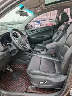 Hyundai Tucson 2015 1.6T Dual-clutch, two-wheel drive, intelligent model exterior photo 5 Hyundai Tucson 2015 1.6T Dual-clutch, two-wheel drive, intelligent model exterior photo 5