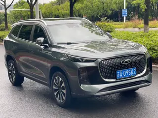 Chery Tiggo 8 PLUS 2025 Kunpeng 290TGDI DCT Premium Trim 7 seat exterior photo 3