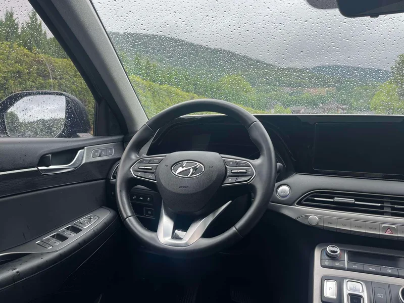 Hyundai Palisade 2021 3.5L Four-wheel drive automatic GLS interior photo 12 Hyundai Palisade 2021 3.5L Four-wheel drive automatic GLS interior photo 12