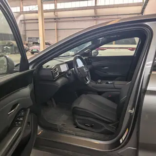BYD Qin L 2025 Smart Driving Version DM-i 120KM Transcendent exterior photo 4 BYD Qin L 2025 Smart Driving Version DM-i 120KM Transcendent exterior photo 4