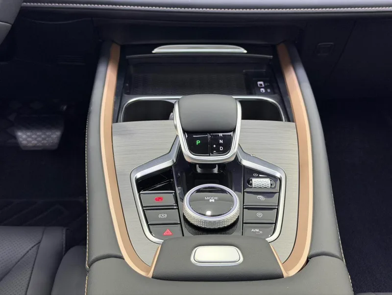 Chery Tiggo 5x 2025 High-energy version 1.5T CVT Luxury type interior photo 11 Chery Tiggo 5x 2025 High-energy version 1.5T CVT Luxury type interior photo 11