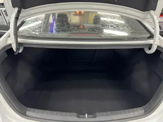 Hyundai Elantra Lingdong 2016 1.6L Auto Zhixuan Modèle phare intérieur photo 14 Hyundai Elantra Lingdong 2016 1.6L Auto Zhixuan Modèle phare intérieur photo 14