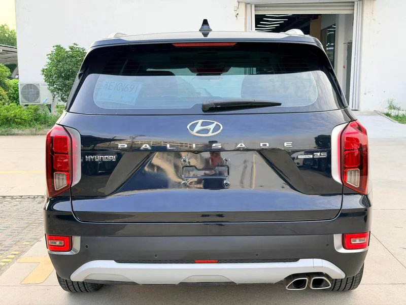 Hyundai Palisade 2021 3.5L Four-wheel drive automatic GLS interior photo 18 Hyundai Palisade 2021 3.5L Four-wheel drive automatic GLS interior photo 18
