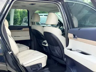 Hyundai Palisade 2021 3.5L Four-wheel drive automatic GLS interior photo 20 Hyundai Palisade 2021 3.5L Four-wheel drive automatic GLS interior photo 20