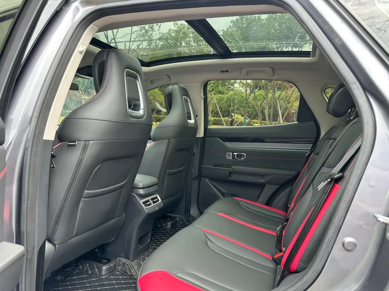 Jetour Dasheng 2024 1.5T DCT Longteng Edition PRO interior photo 9 Jetour Dasheng 2024 1.5T DCT Longteng Edition PRO interior photo 9