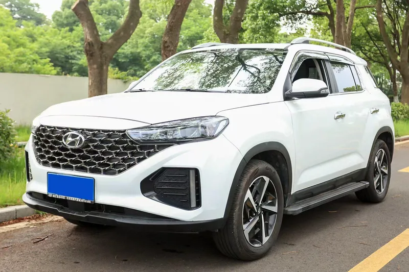 Hyundai ix35 2021 240T GDi DCT Two-wheel drive leading version GLS exterior photo 1 Hyundai ix35 2021 240T GDi DCT Two-wheel drive leading version GLS exterior photo 1