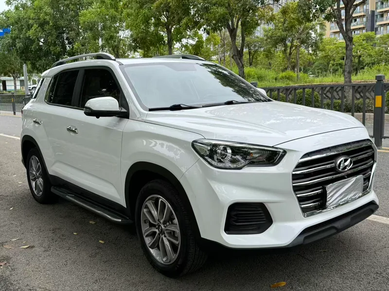 Hyundai ix35 2020 2.0L Tracción automática inteligente y valiente Versión de disfrute exterior foto 3 Hyundai ix35 2020 2.0L Tracción automática inteligente y valiente Versión de disfrute exterior foto 3