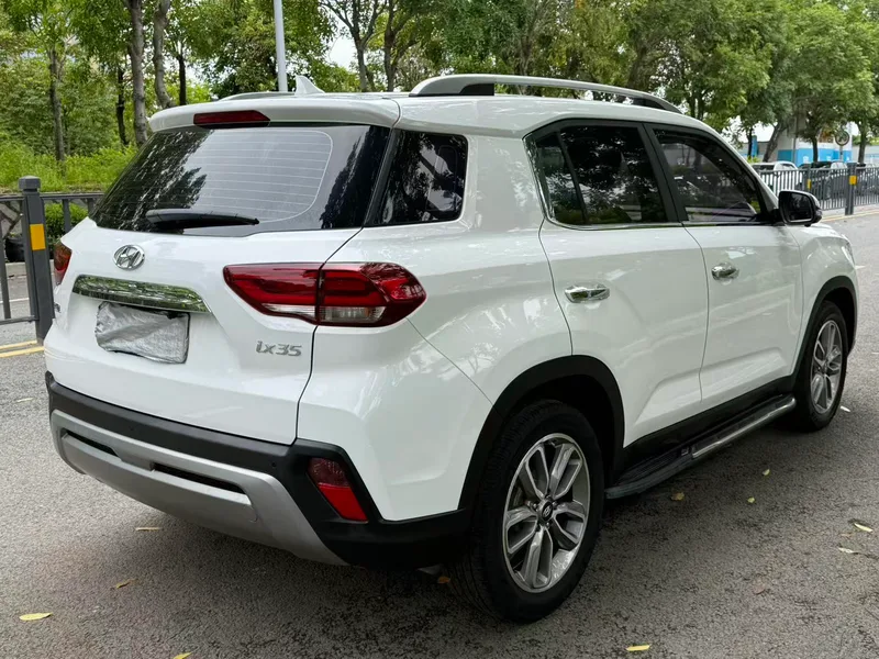 Hyundai ix35 2020 2.0L Tracción automática inteligente y valiente Versión de disfrute exterior foto 4 Hyundai ix35 2020 2.0L Tracción automática inteligente y valiente Versión de disfrute exterior foto 4