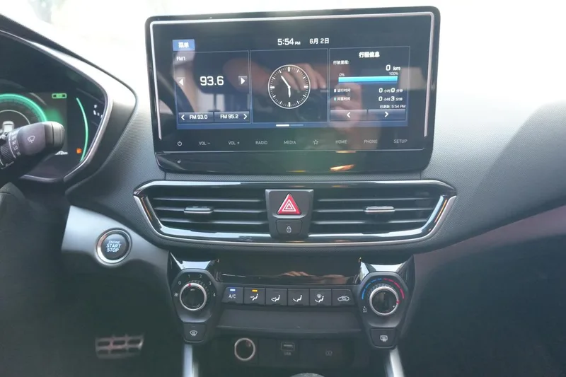 Hyundai Lafesta 2019 280TGDi Version sportive Pays V intérieur photo 8