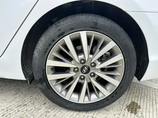 Hyundai Mistra 2017 1.6T automatic intelligent type GLS China V exterior photo 10 Hyundai Mistra 2017 1.6T automatic intelligent type GLS China V exterior photo 10