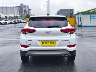 Hyundai Tucson 2018 1.6T Dual-clutch two-wheel drive 15 Anniversary Special Edition exterior photo 7 Hyundai Tucson 2018 1.6T Dual-clutch two-wheel drive 15 Anniversary Special Edition exterior photo 7