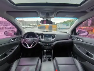 Hyundai Tucson 2018 1.6T Dual-clutch two-wheel drive 15 Anniversary Special Edition interior photo 13 Hyundai Tucson 2018 1.6T Dual-clutch two-wheel drive 15 Anniversary Special Edition interior photo 13