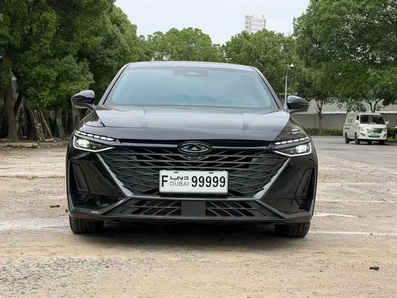 Chery Arrizo 8 2023 High-energy version 2.0T DCT Strength exterior photo 2 Chery Arrizo 8 2023 High-energy version 2.0T DCT Strength exterior photo 2