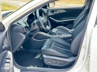 Hyundai Lafesta 2019 280TGDi Smart Speed Edition China V interior photo 8 Hyundai Lafesta 2019 280TGDi Smart Speed Edition China V interior photo 8
