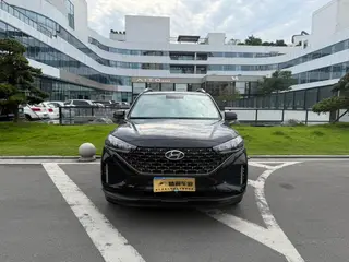 Hyundai ix35 2021 2.0L Automatic two-wheel drive leading version GLS exterior photo 2