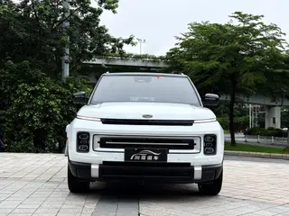 Geely ICON 2023 1.5TD Шоколадно-алкогольная версия экстерьер фото 2