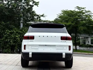 Geely ICON 2023 1.5TD Шоколадно-алкогольная версия экстерьер фото 5