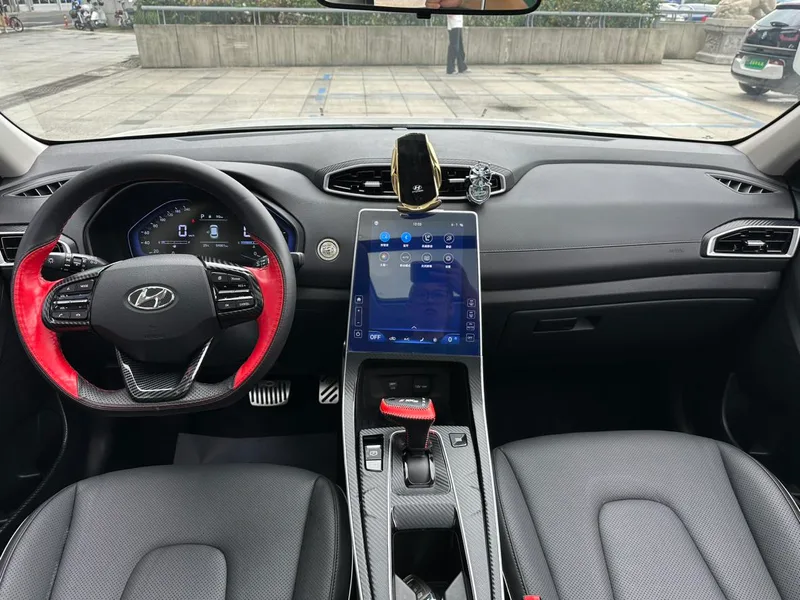 Hyundai ix25 2020 1.5L CVT Premium Trim interior photo 11 Hyundai ix25 2020 1.5L CVT Premium Trim interior photo 11