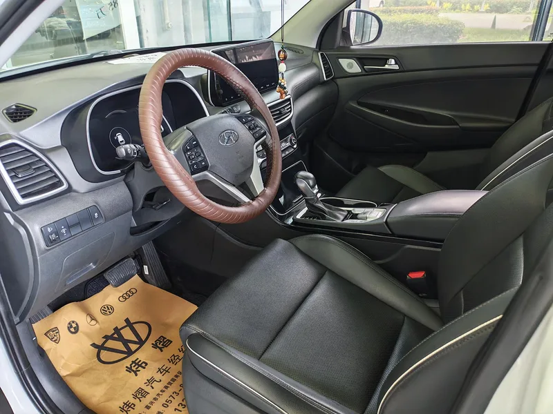 Hyundai Tucson 2019 280TGDi Dual-clutch two-drive fashion version China V exterior photo 4 Hyundai Tucson 2019 280TGDi Dual-clutch two-drive fashion version China V exterior photo 4