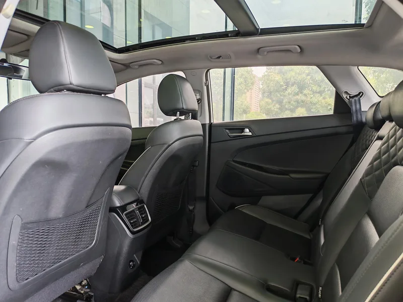 Hyundai Tucson 2019 280TGDi Dual-clutch two-drive fashion version China V exterior photo 6 Hyundai Tucson 2019 280TGDi Dual-clutch two-drive fashion version China V exterior photo 6