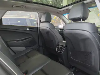 Hyundai Tucson 2019 280TGDi Dual-clutch two-drive fashion version China V interior photo 10 Hyundai Tucson 2019 280TGDi Dual-clutch two-drive fashion version China V interior photo 10