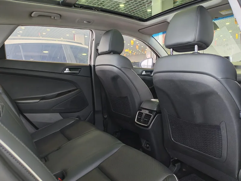 Hyundai Tucson 2019 280TGDi Dual-clutch two-drive fashion version China V interior photo 10 Hyundai Tucson 2019 280TGDi Dual-clutch two-drive fashion version China V interior photo 10
