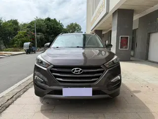 Hyundai Tucson 2015 1.6T Double embrayage, traction avant, version intelligente extérieur photo 2 Hyundai Tucson 2015 1.6T Double embrayage, traction avant, version intelligente extérieur photo 2