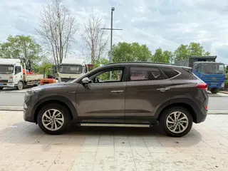 Hyundai Tucson 2015 1.6T Double embrayage, traction avant, version intelligente extérieur photo 4 Hyundai Tucson 2015 1.6T Double embrayage, traction avant, version intelligente extérieur photo 4