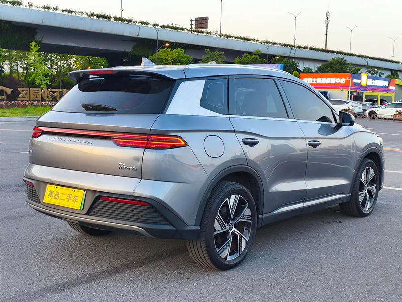 BYD Song Pro 2023 DM-i Version championnat 110km Type d'excellence extérieur photo 8 BYD Song Pro 2023 DM-i Version championnat 110km Type d'excellence extérieur photo 8