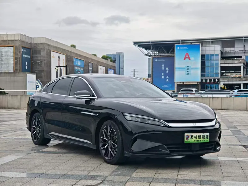 BYD han 2025 DM-i 125KM Premium Trim exterior photo 3