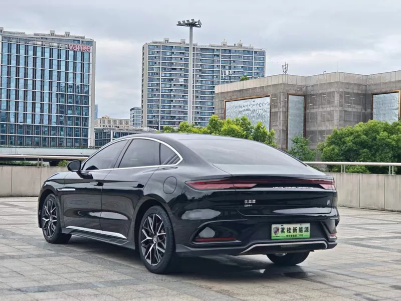 BYD han 2025 DM-i 125KM Premium Trim exterior photo 6