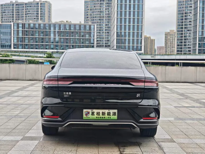 BYD han 2025 DM-i 125KM Premium Trim exterior photo 7