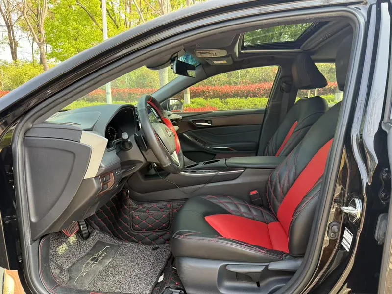 Toyota Avalon 2019 2.5L Versión emprendedora País VI exterior foto 4 Toyota Avalon 2019 2.5L Versión emprendedora País VI exterior foto 4