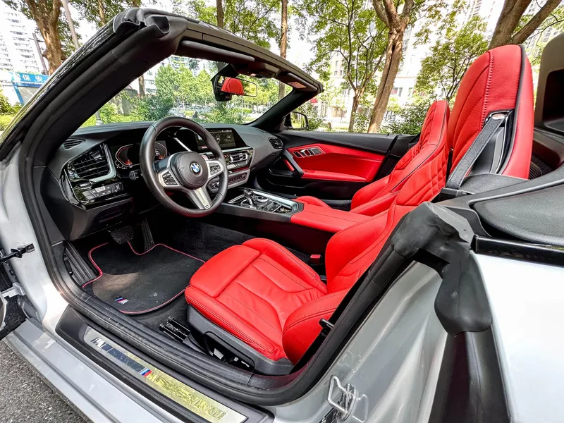BMW Z4 2022 sDrive 25i M Ensemble de sport intérieur photo 10