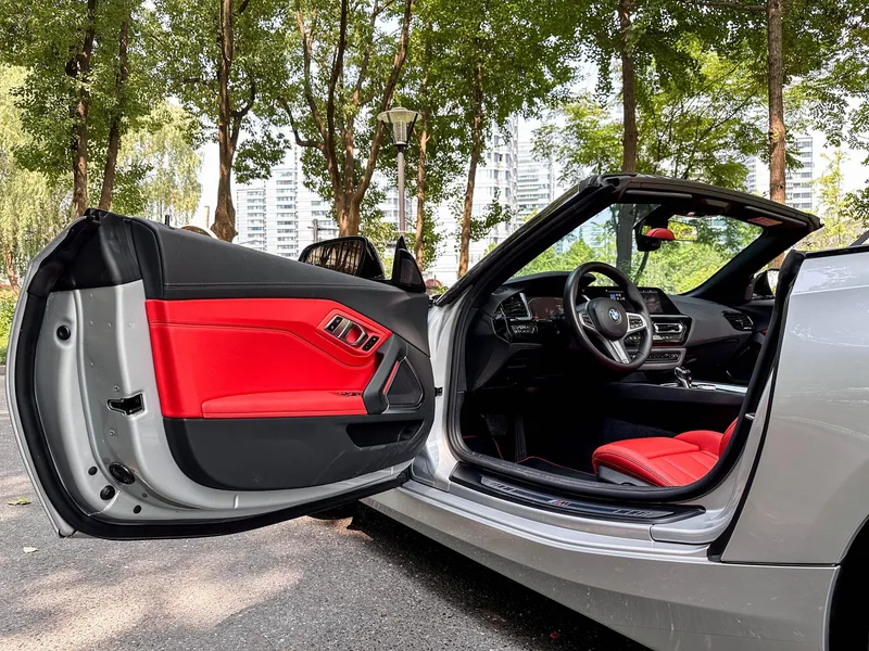 BMW Z4 2022 sDrive 25i M Ensemble de sport intérieur photo 13