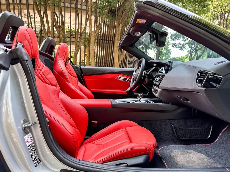 BMW Z4 2022 sDrive 25i M Ensemble de sport intérieur photo 16
