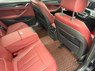 BMW 5 Series 2021 Restyling 530Li Leading Type M Sports suit interior photo 11 BMW 5 Series 2021 Restyling 530Li Leading Type M Sports suit interior photo 11