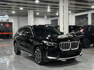BMW X1 2025 sDrive25Li X Design Suit exterior photo 3