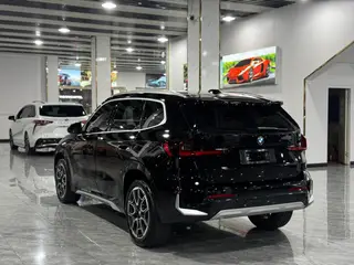 BMW X1 2025 sDrive25Li X Design Suit interior photo 14