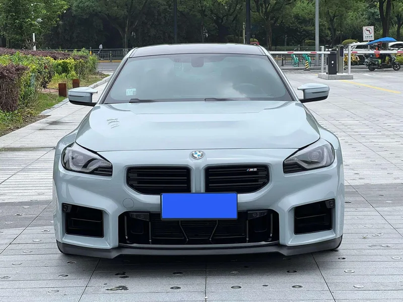 BMW M2 2024 M2 Coupe exterior photo 2 BMW M2 2024 M2 Coupe exterior photo 2