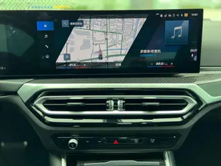 BMW M2 2024 M2 Coupe interior photo 12 BMW M2 2024 M2 Coupe interior photo 12
