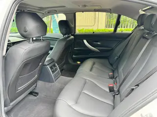 BMW 3 Series 2015 320Li Модный тип интерьер фото 6