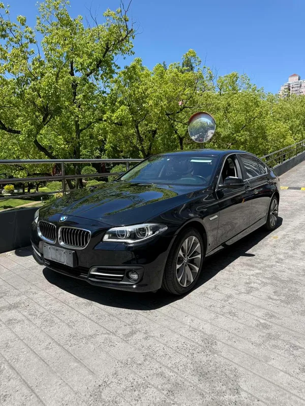BMW 5 Series 2014 528Li xDrive Leading Type exterior photo 1 BMW 5 Series 2014 528Li xDrive Leading Type exterior photo 1