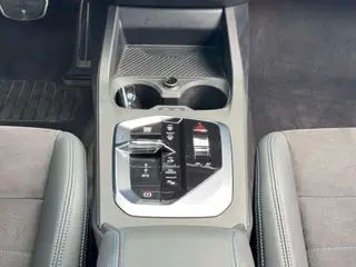 BMW 2 Series 2025 M235L intérieur photo 12