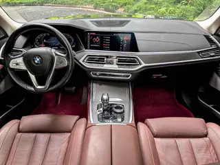 BMW X7 2022 xDrive40i Leading Luxury Set exterior photo 7