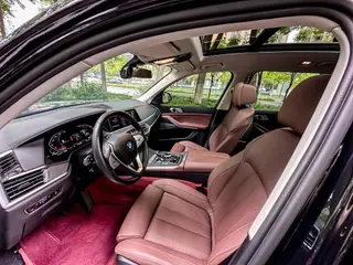 BMW X7 2022 xDrive40i Leading Luxury Set exterior photo 8