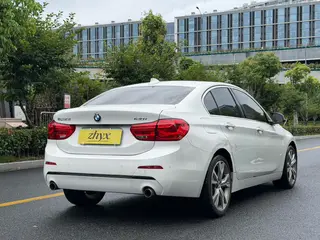 BMW 1 Series 2018 Restyling 120i Design Suit Type exterior photo 5 BMW 1 Series 2018 Restyling 120i Design Suit Type exterior photo 5